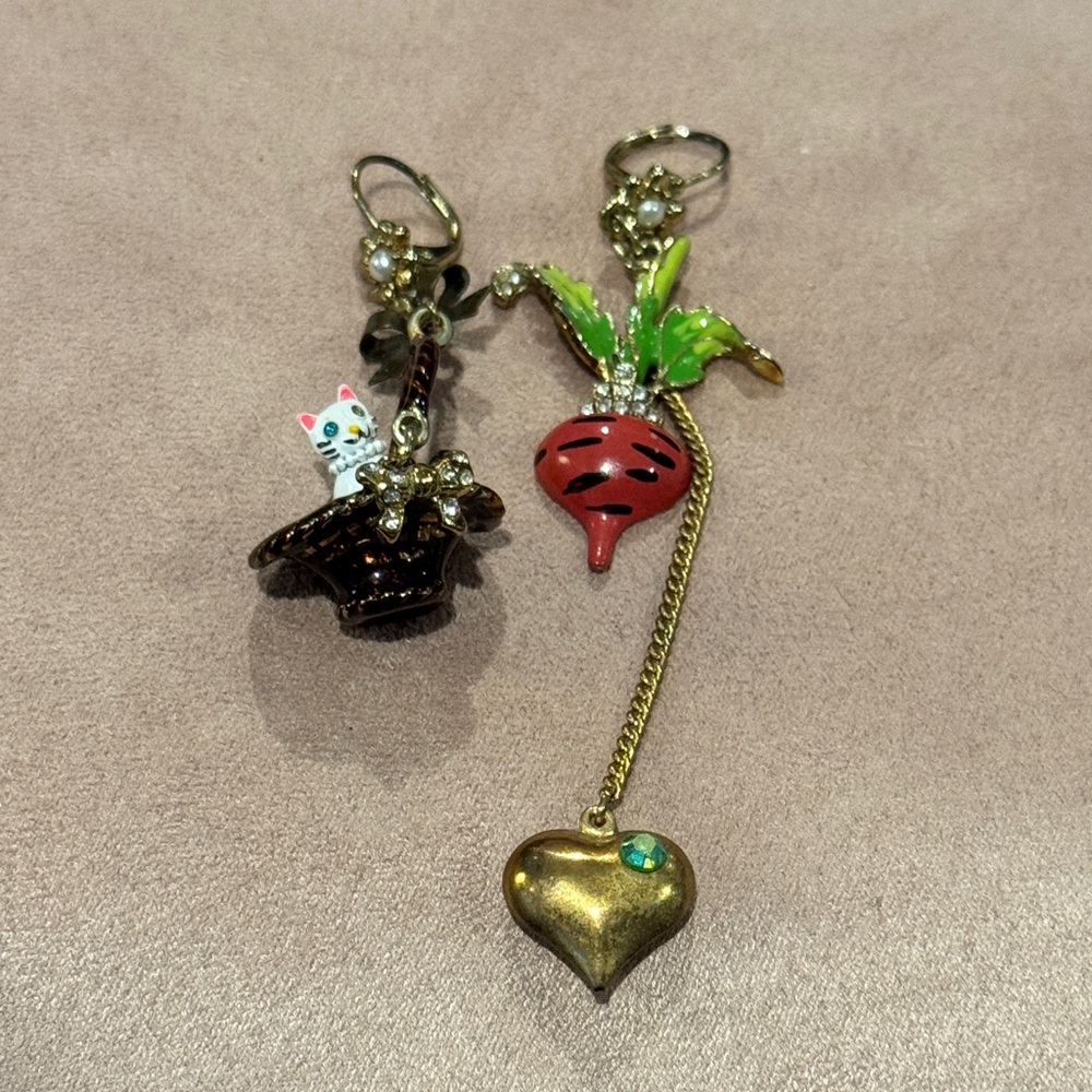 Betsey Johnson Very Rare Whimsical Earrings